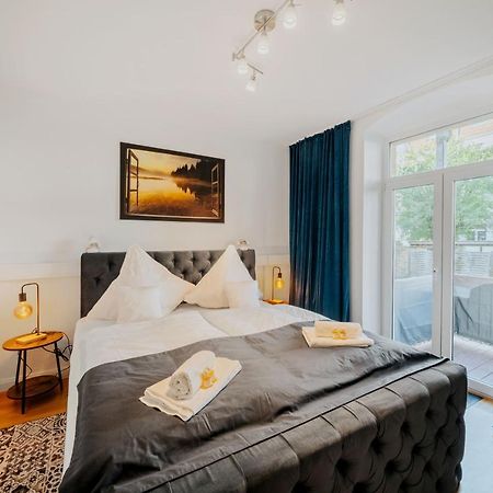 Blissplace 3 Zi Premium Apartment Nahe Getec Arena Mit Kingsize Betten Und Balkon Magdeburg Dış mekan fotoğraf