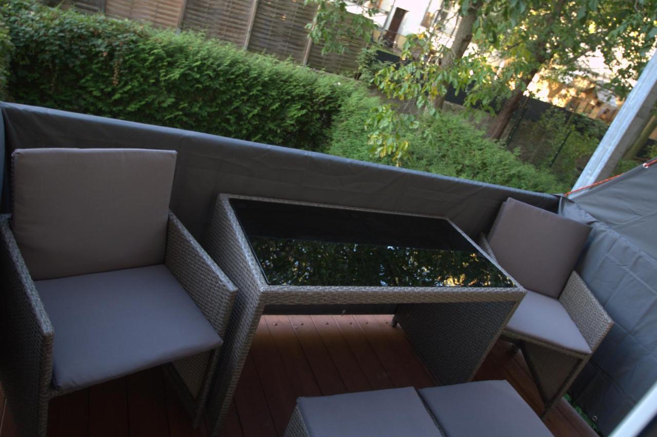 Blissplace 3 Zi Premium Apartment Nahe Getec Arena Mit Kingsize Betten Und Balkon Magdeburg Dış mekan fotoğraf
